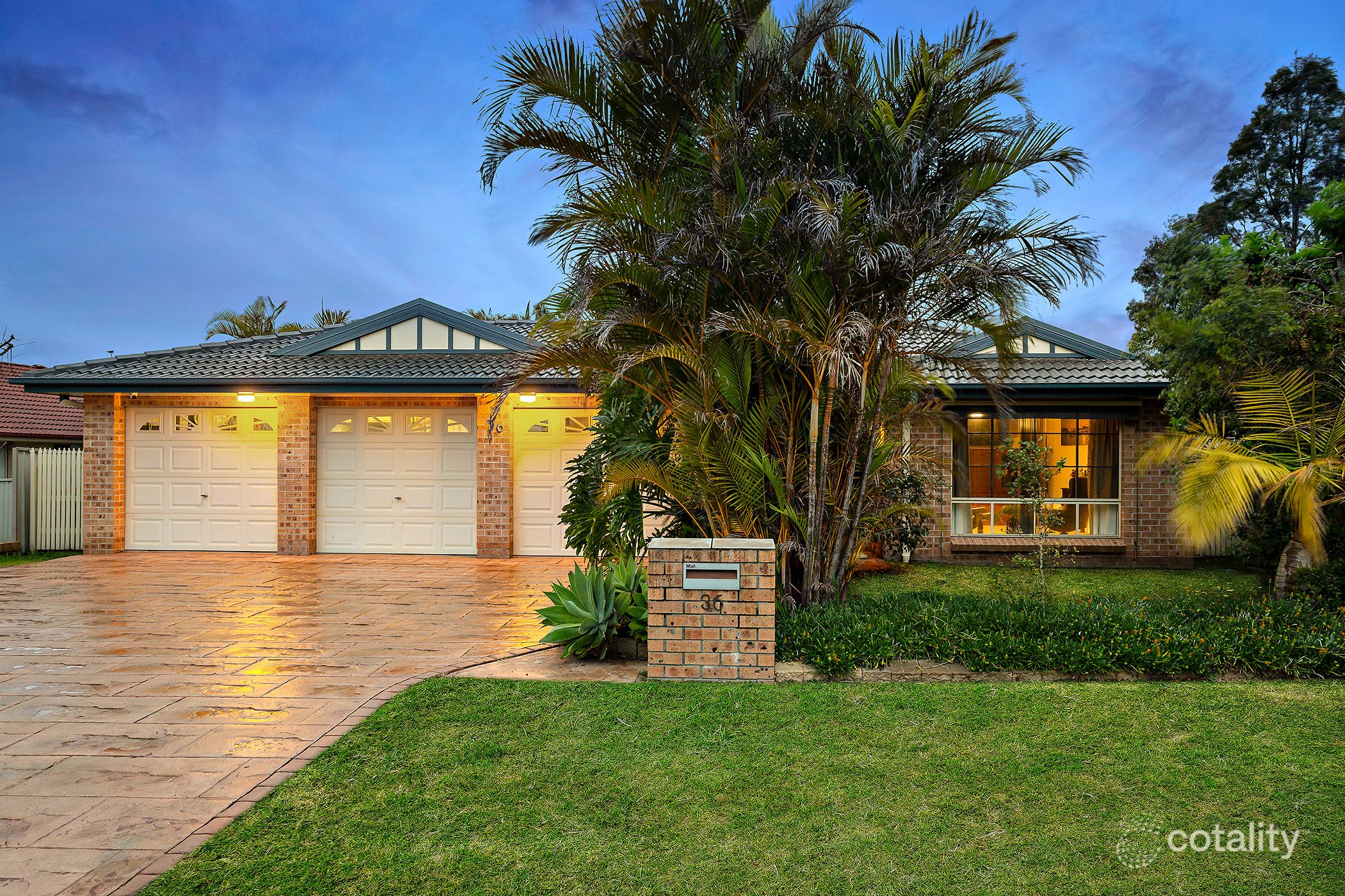 36 Galway Bay Dr, Ashtonfield, NSW 2323