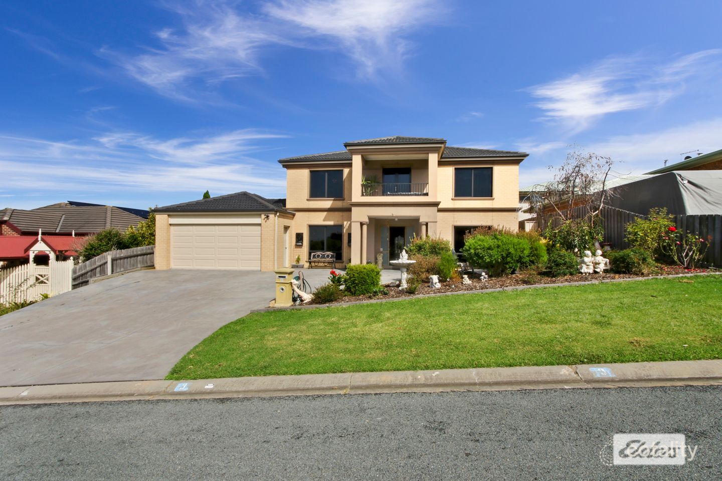 3 Highland Ct, Lakes Entrance, VIC 3909