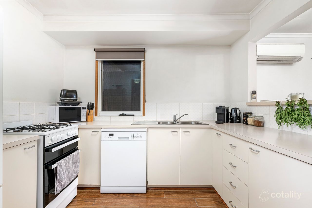 12/2-18 Bourke Rd, Oakleigh South, VIC 3167