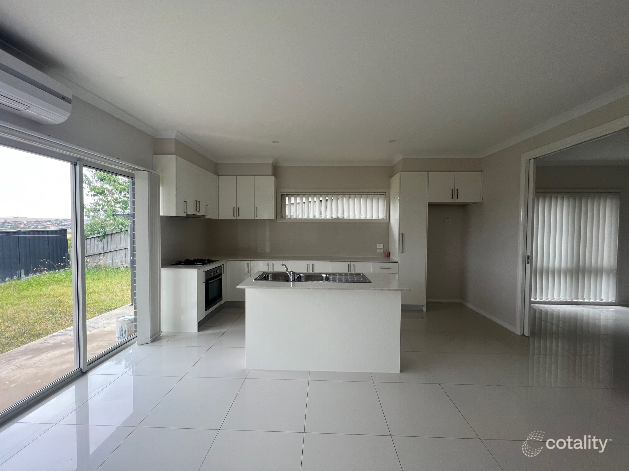 6/93 Rokewood Cres, Meadow Heights, VIC 3048