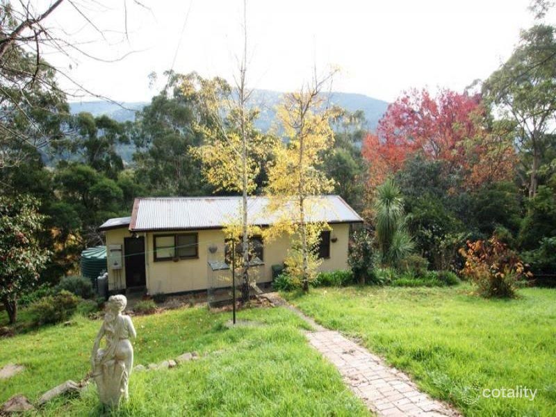 39 Riverside Dr, Warburton, VIC 3799
