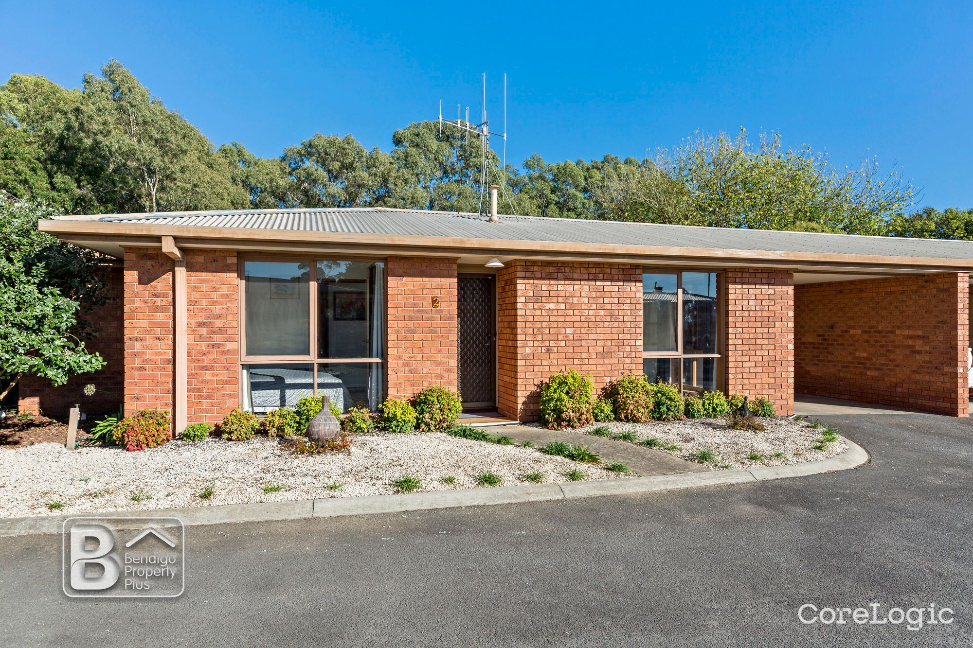 2/9 Crusoe Rd, Kangaroo Flat, VIC 3555