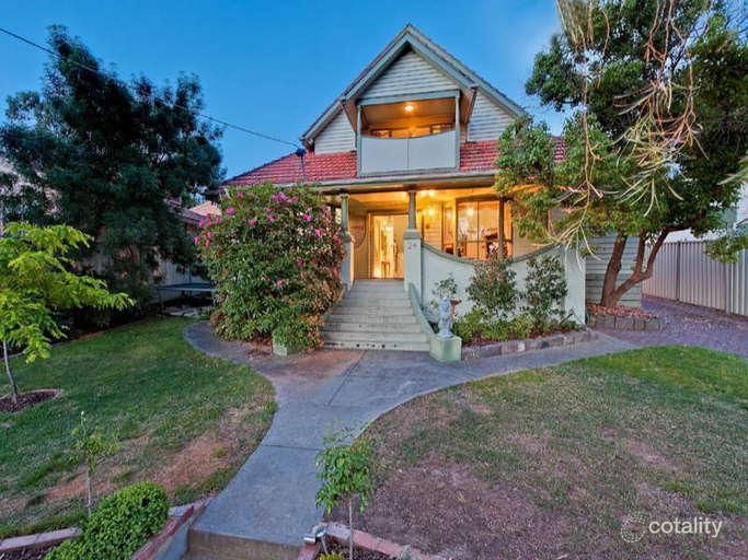 24 Gladstone Rd, Briar Hill, VIC 3088