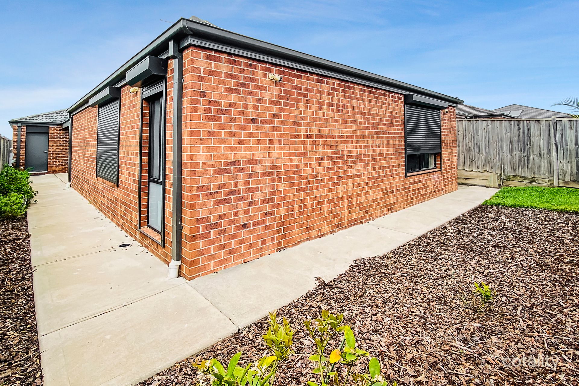 12 Illawarra Ave, Clyde, VIC 3978