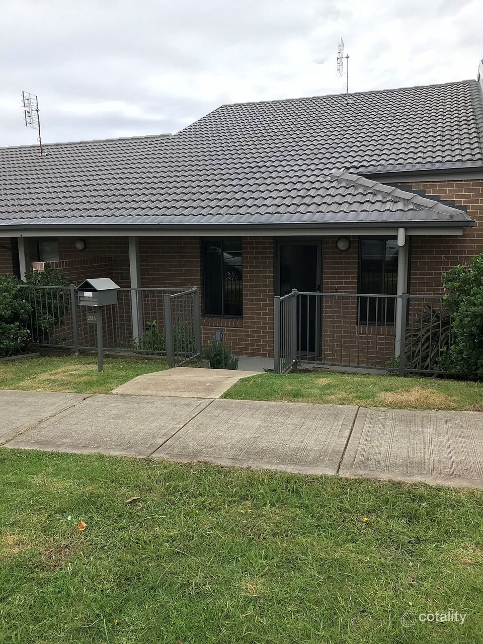 2/34 Oakwood St, Wadalba, NSW 2259