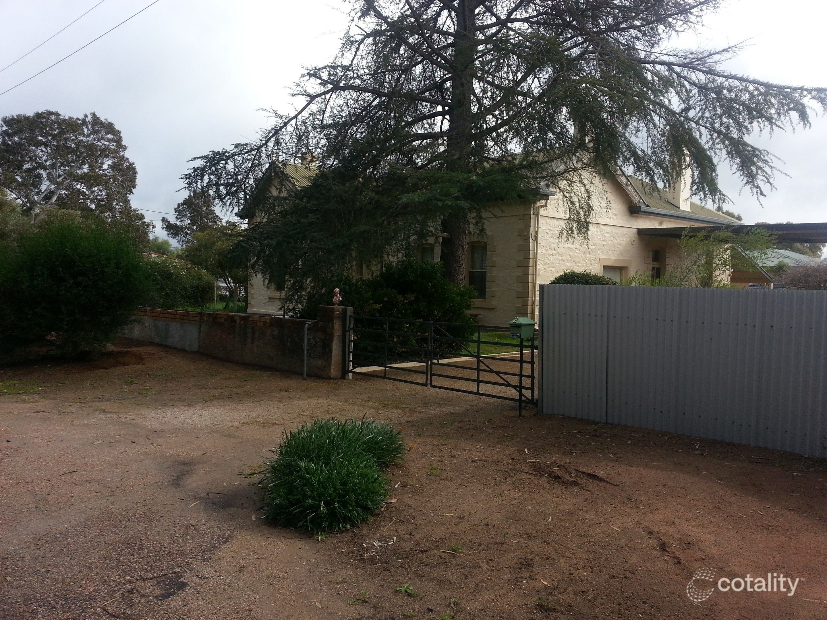 2 South Tce, Laura, SA 5480