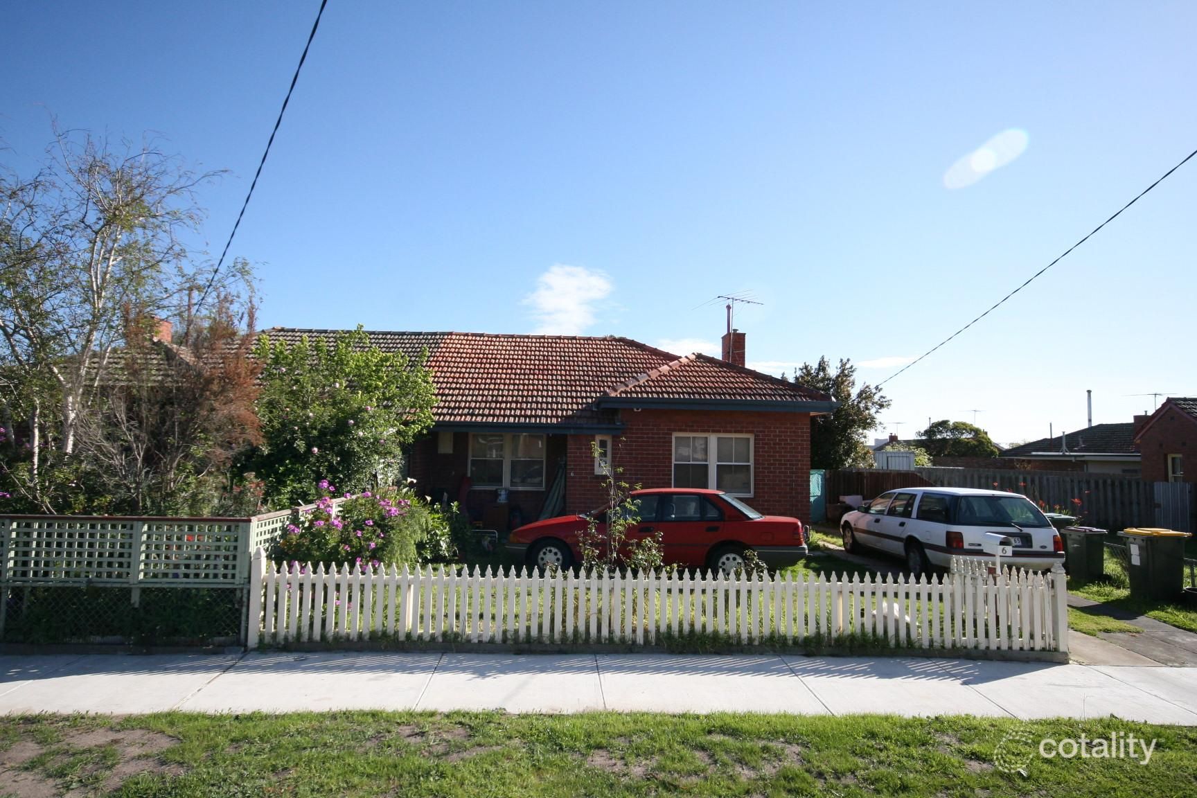 6 Pattison Ave, North Geelong, VIC 3215