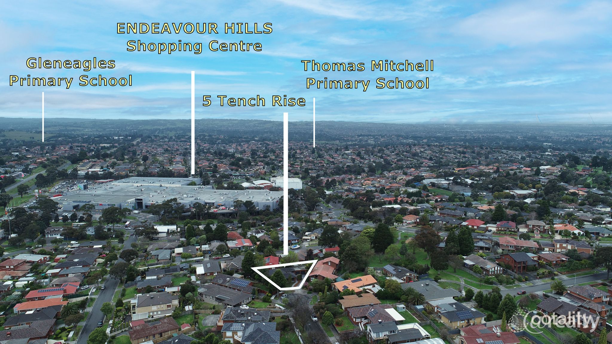 5 Tench Rise, Endeavour Hills, VIC 3802