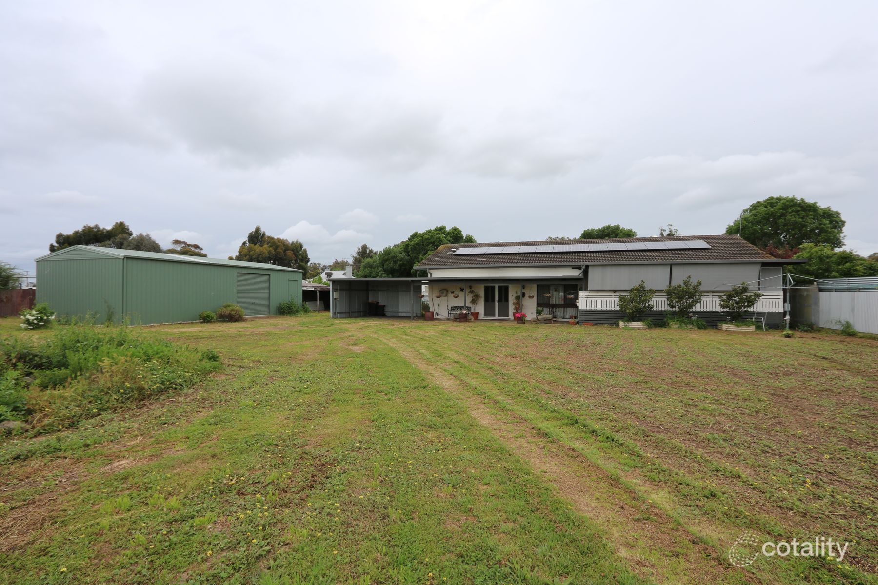10 Annesly St S, Carisbrook, VIC 3464