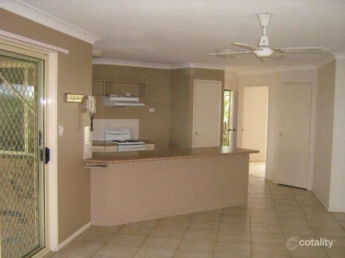 5 Houdini Tce, Edens Landing, QLD 4207