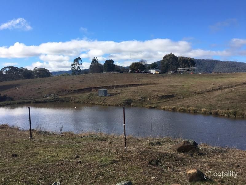 70 Snowys Trk, Benambra, VIC 3900