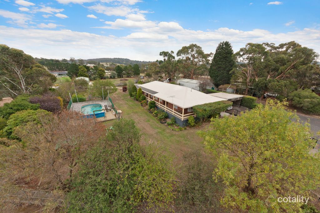 301 Sixth Ave, Eden Park, VIC 3757