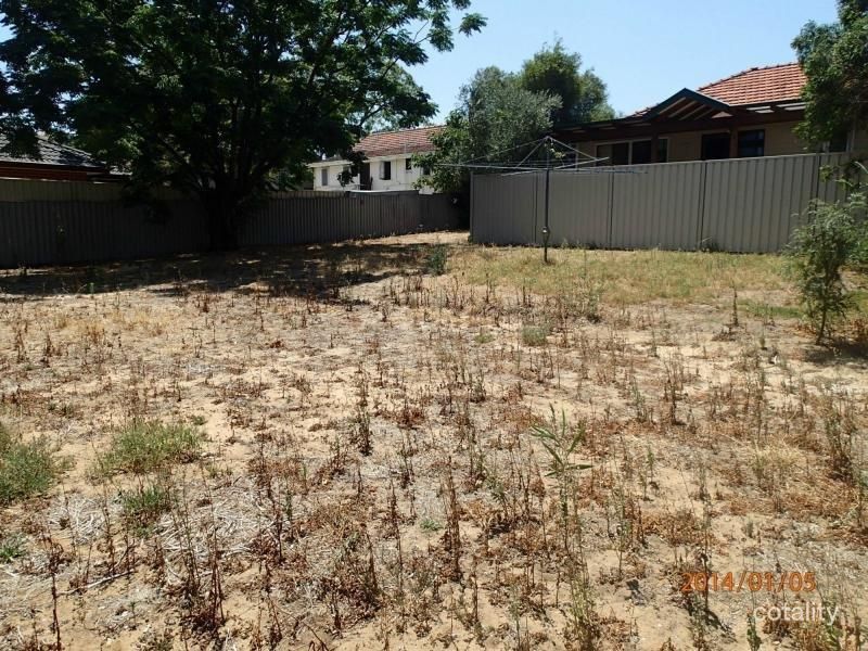 11a Nicholas Cres, Hilton, WA 6163