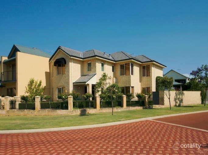 1 Burnettia Lane, Mount Claremont, WA 6010