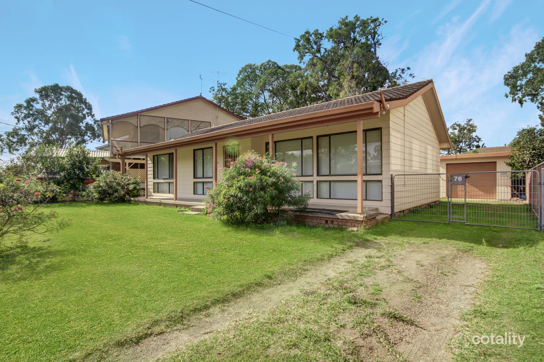 76 Kullaroo Rd, Summerland Point, NSW 2259