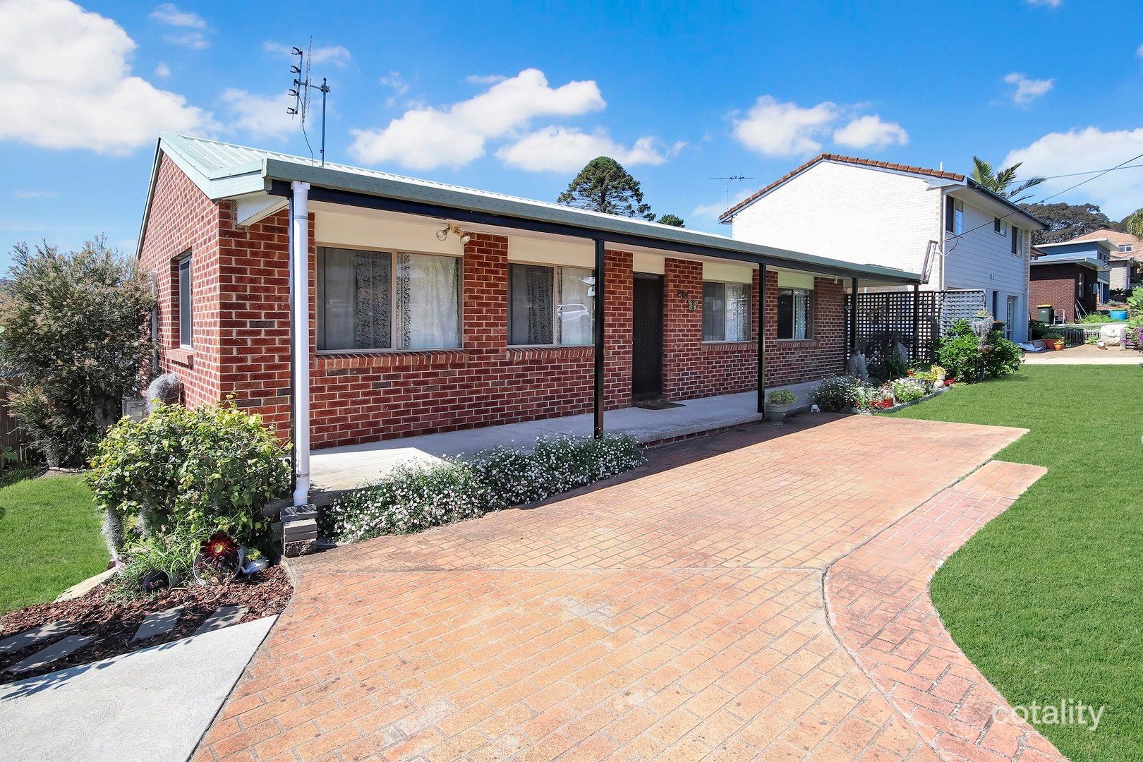 4 Elanora St, Dalmeny, NSW 2546