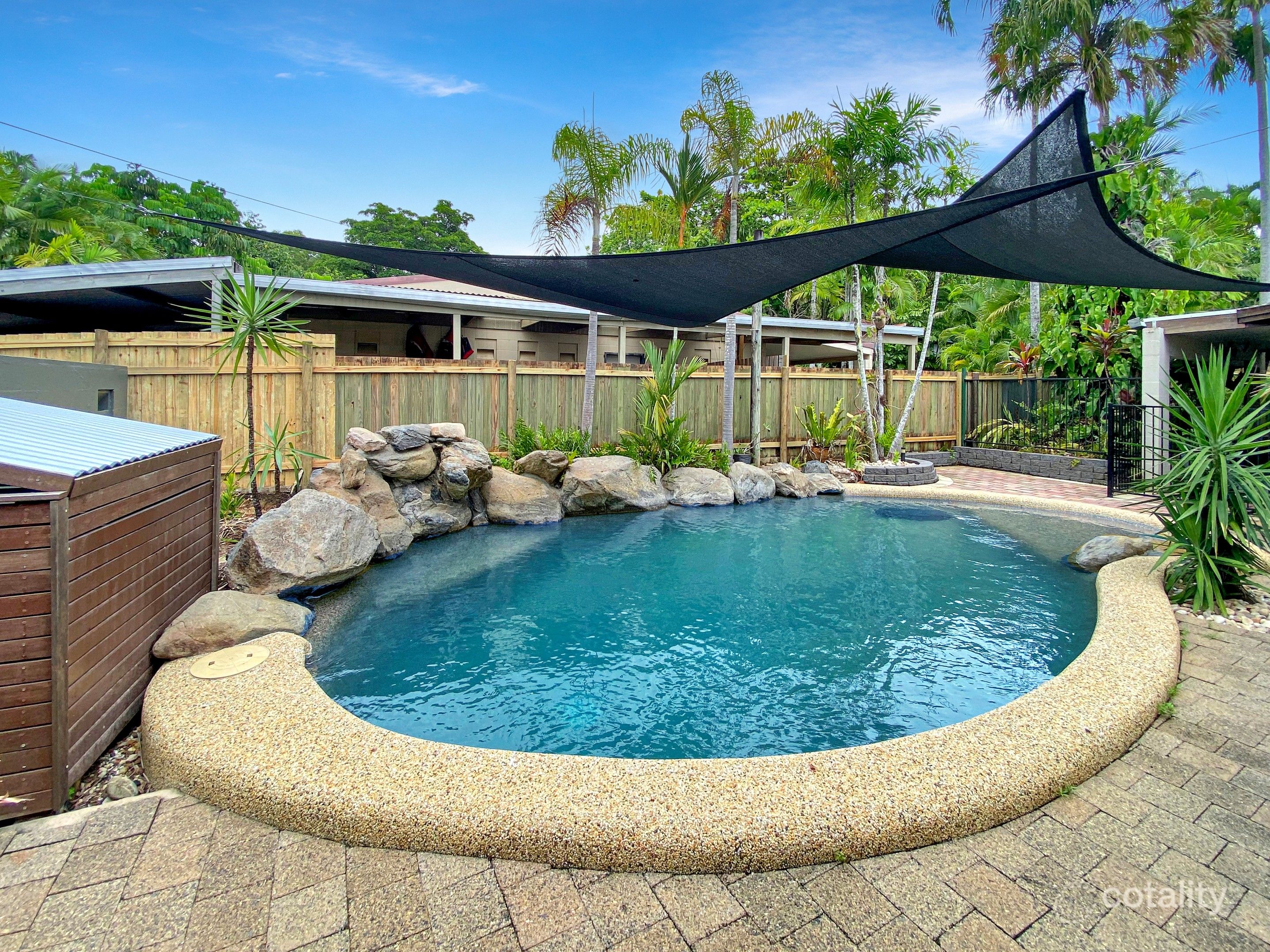 21 Rudder St, Clifton Beach, QLD 4879
