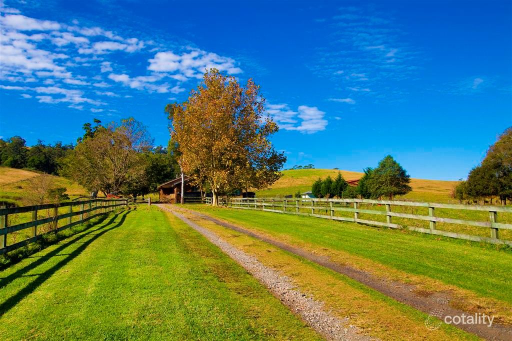 52 Foxground Rd, Foxground, NSW 2534