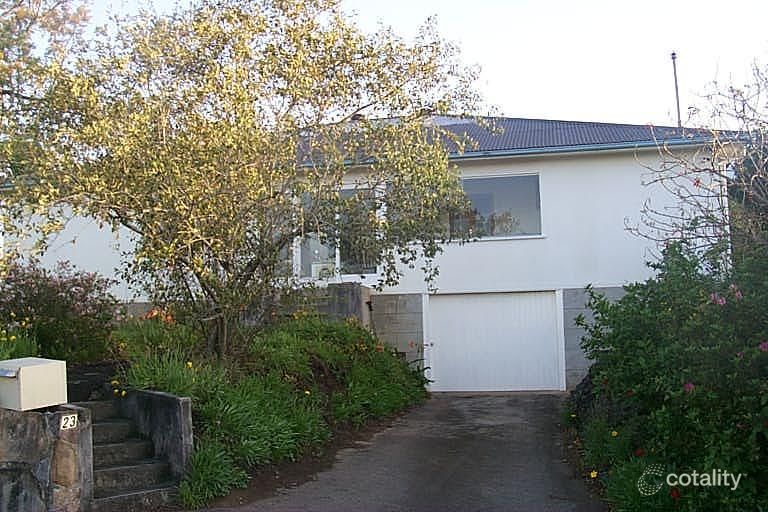 23 Panorama Rd, Girards Hill, NSW 2480