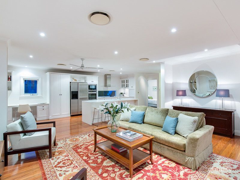 10 Derby St, Hendra, QLD 4011