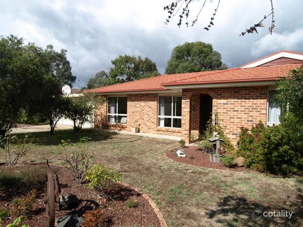 3 Miles Pl, Jerrabomberra, NSW 2619
