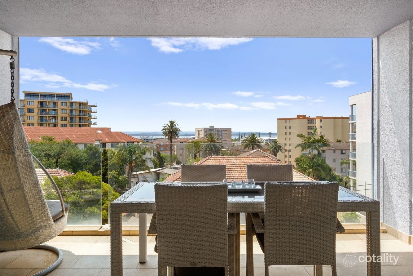 21/2-8 Ozone St, The Entrance, NSW 2261