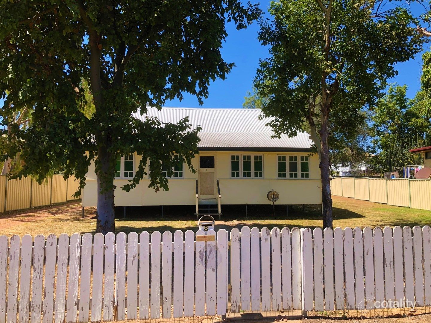 8 Craven St, Charters Towers City, QLD 4820