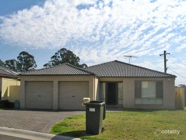 13 Domenico Cl, West Hoxton, NSW 2171