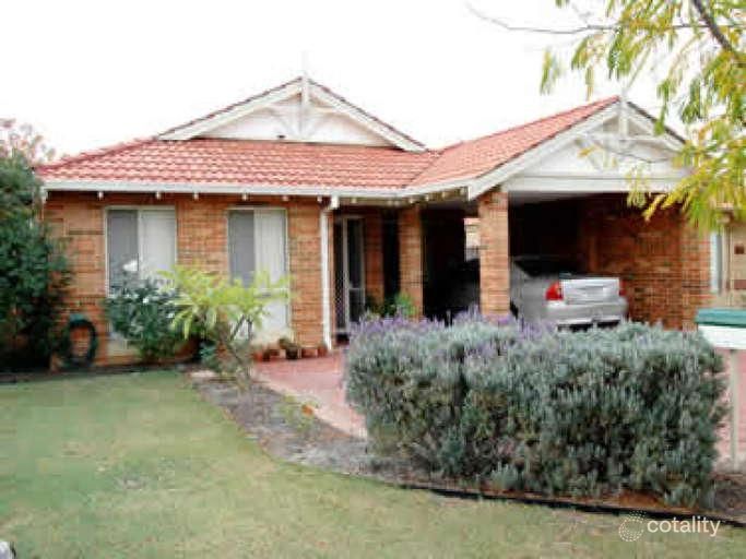 8 Wayang Pl, Bentley, WA 6102