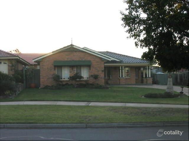 33 Walker Ave, Kanwal, NSW 2259