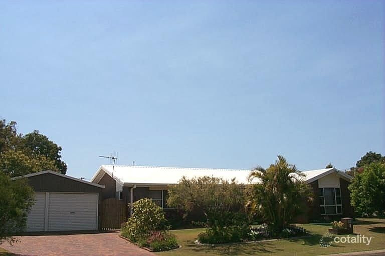 1 Sterling Ct, Pialba, QLD 4655