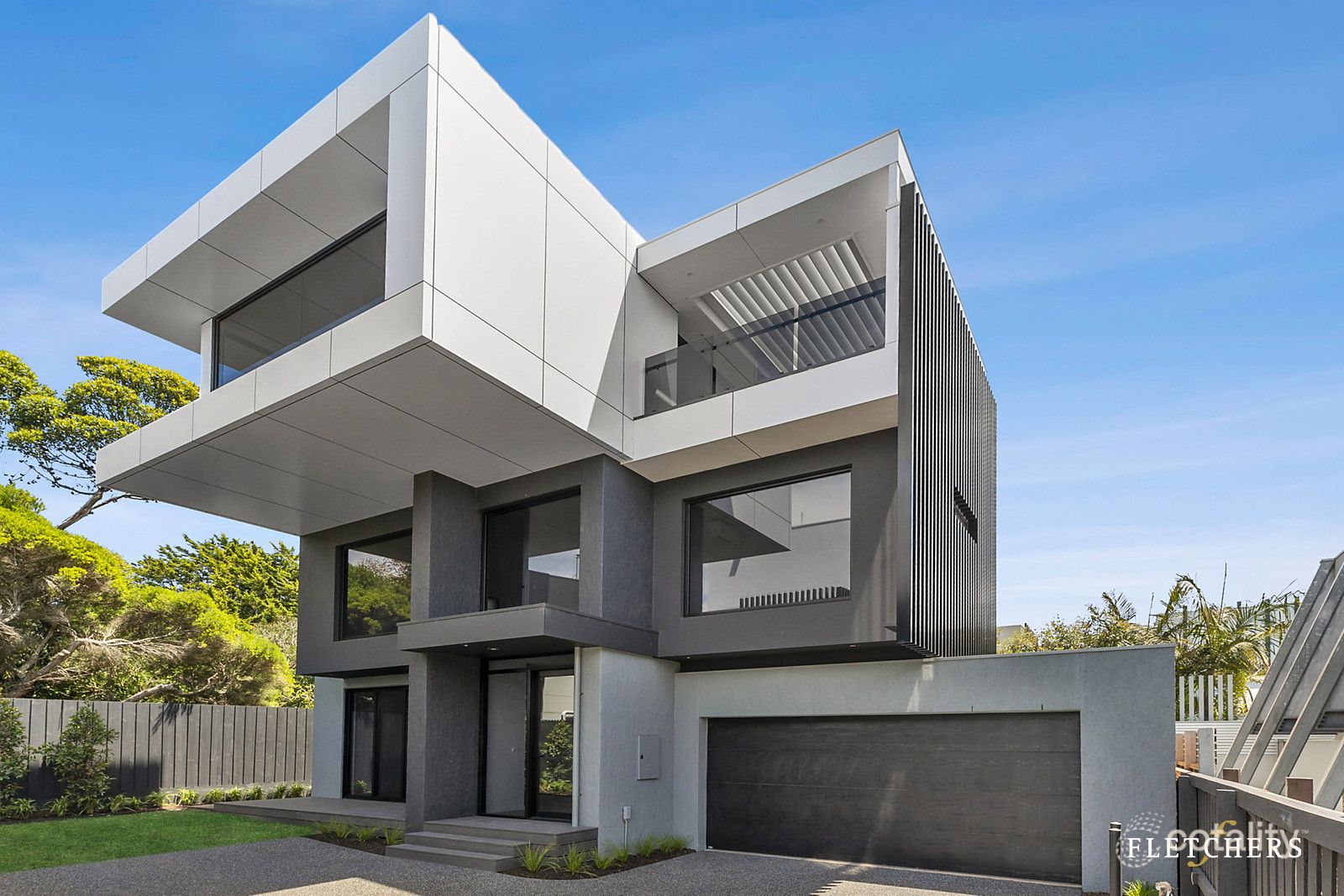 3b Lookout Rd, Ocean Grove, VIC 3226