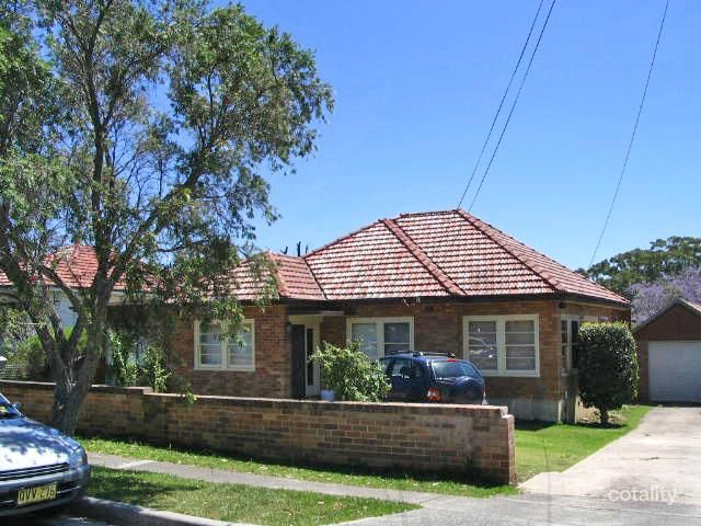 15 Roberts St, Jannali, NSW 2226