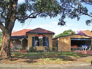 27 Balmoral Rd, Mortdale, NSW 2223