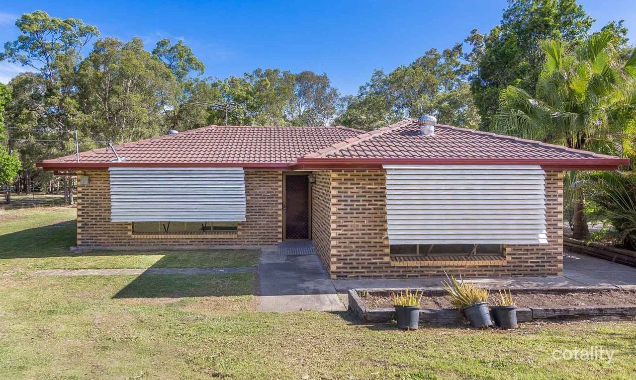8-10 Finch St, Eagleby, QLD 4207