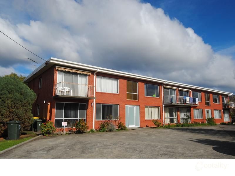 3/3 Lissadell Ct, New Town, TAS 7008