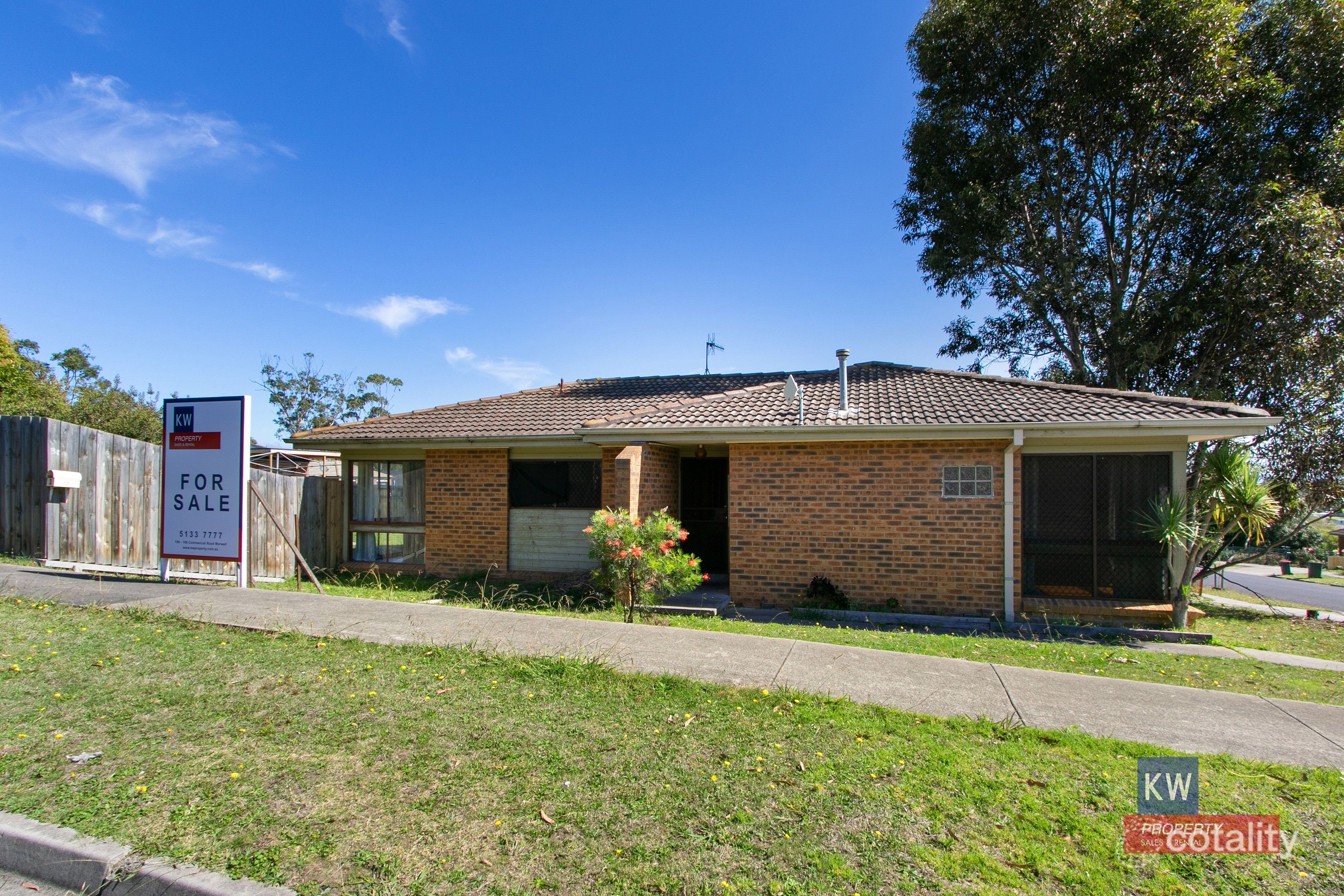 3 Churinga Dr, Churchill, VIC 3842