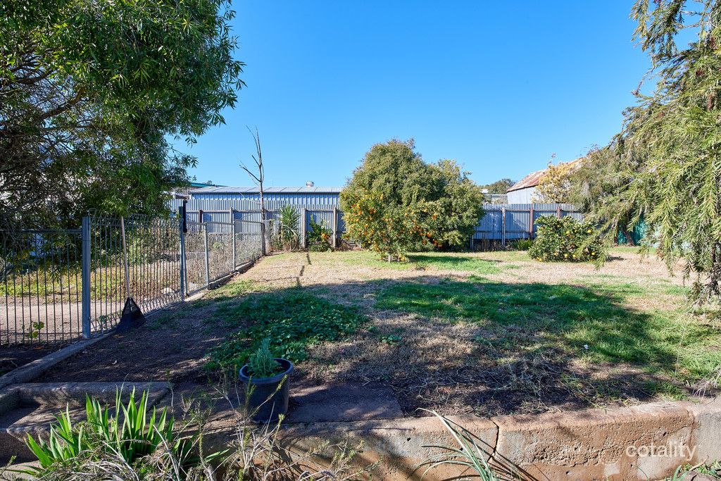 28 Goulburn St, Junee, NSW 2663