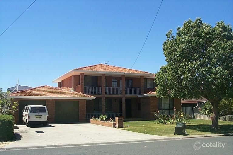 151 Lawley St, Yokine, WA 6060