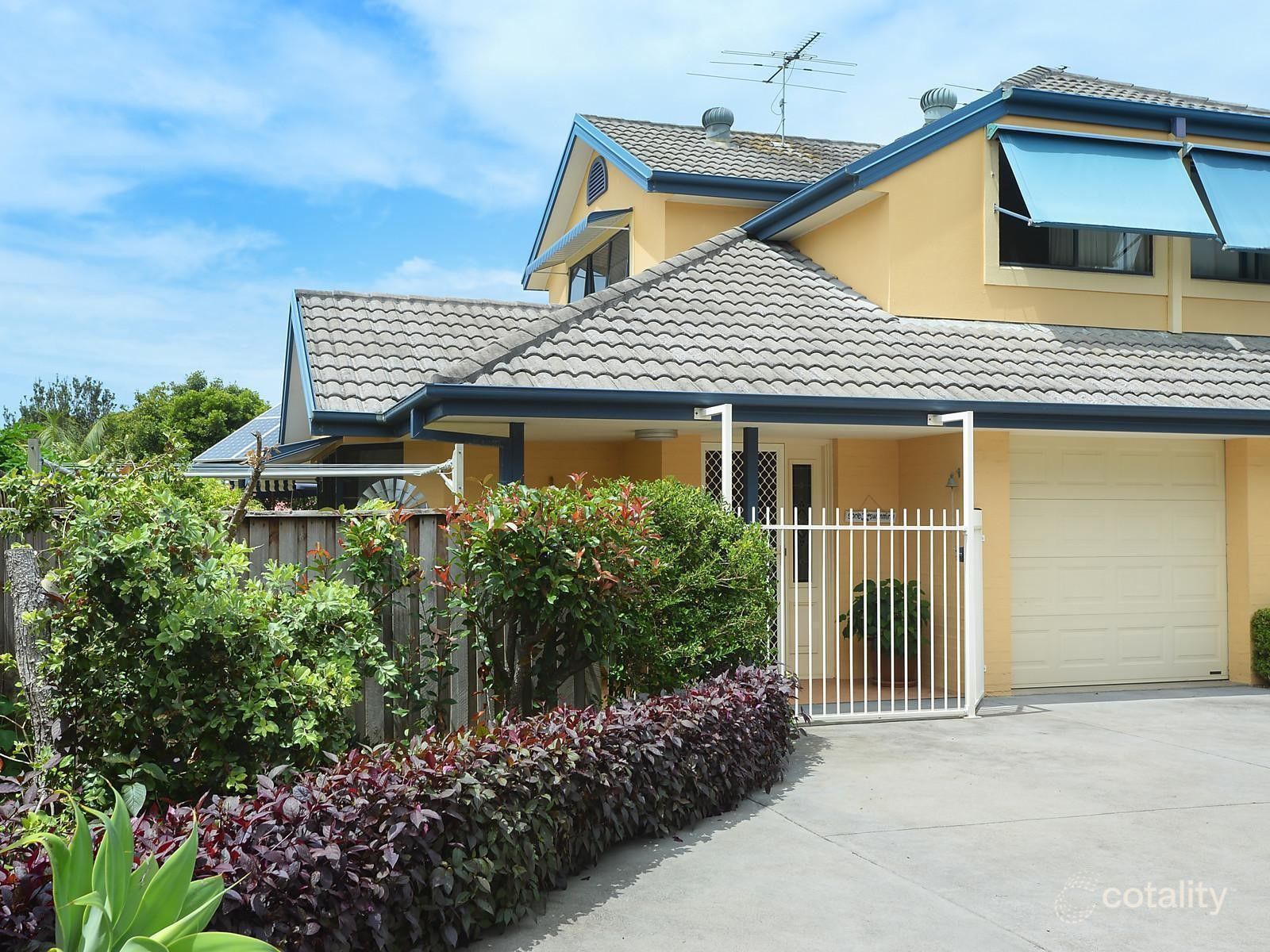 2/12 Eighteenth Ave, Sawtell, NSW 2452