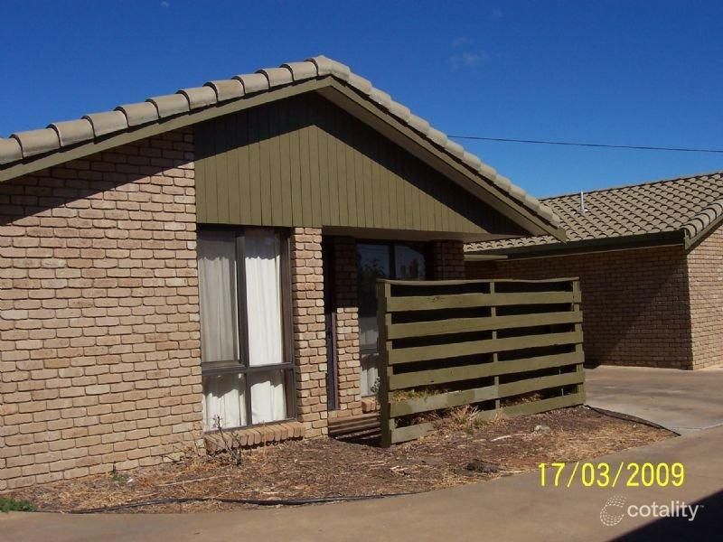 576-588 Cowra Ave, Irymple, VIC 3498