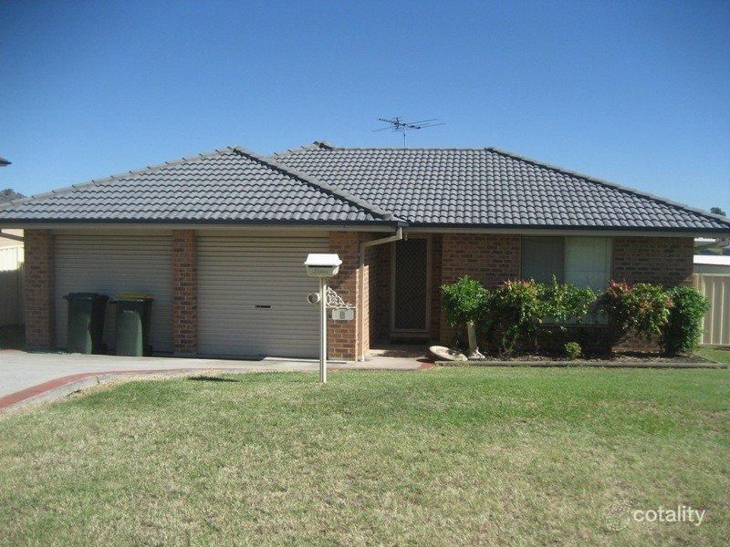 6 Holliday Cl, Rutherford, NSW 2320