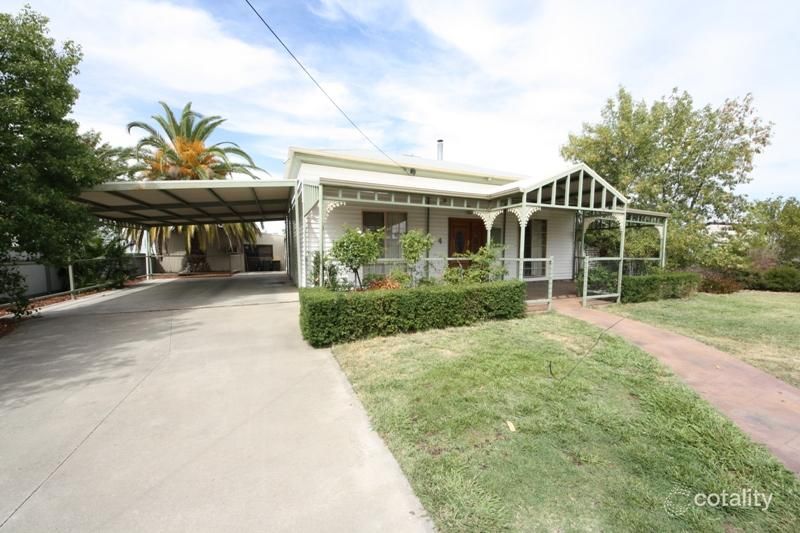4 Valentine Ave, Horsham, VIC 3400