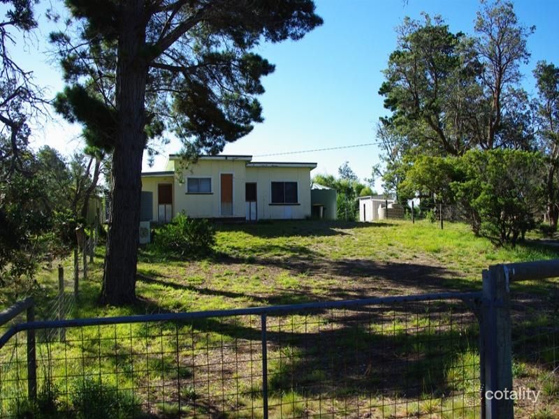 46 Seventh Ave, Paradise Beach, VIC 3851