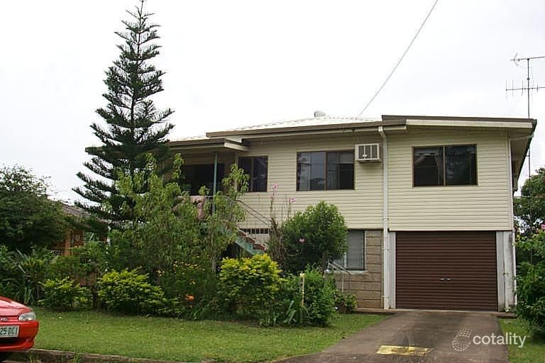 28 Fanning St, Ingham, QLD 4850