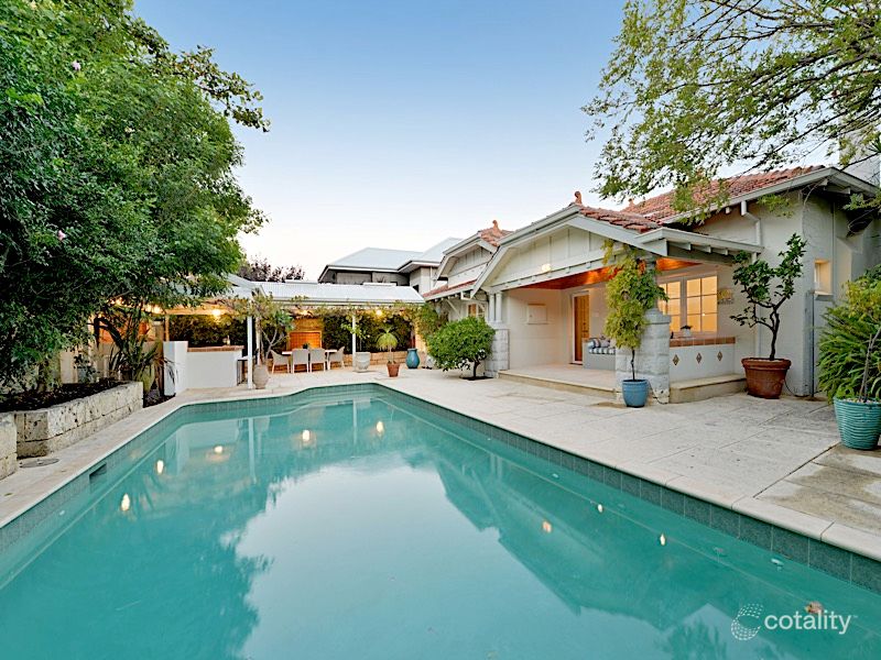 33 Karoo St, South Perth, WA 6151