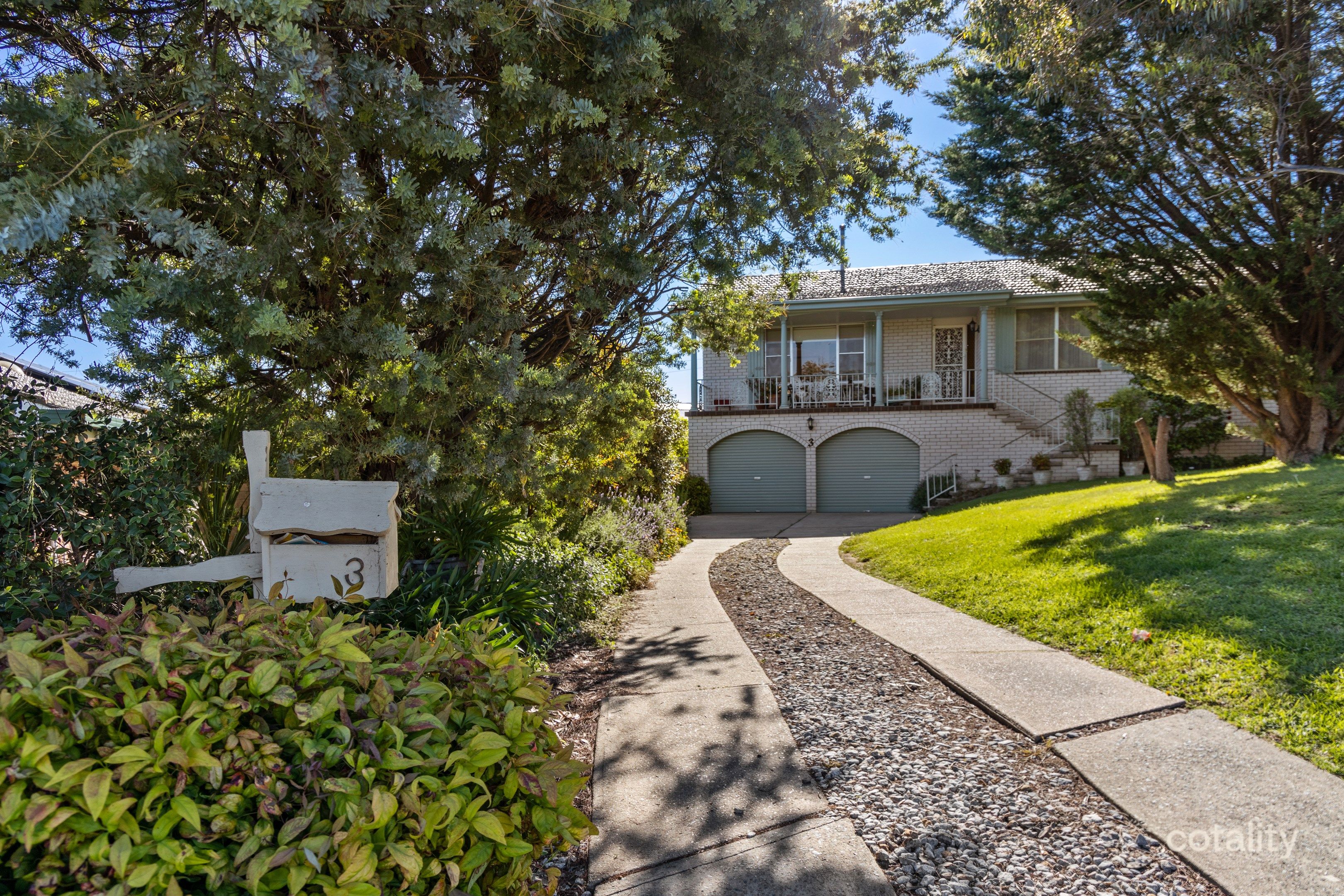 3 Atkinson Cres, Goulburn, NSW 2580