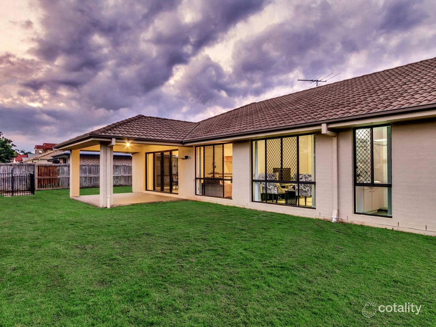 18 Strowe Pl, Bracken Ridge, QLD 4017