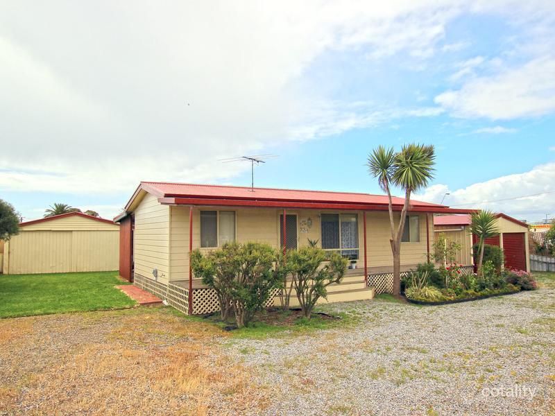 109 Aldinga Beach Rd, Aldinga Beach, SA 5173