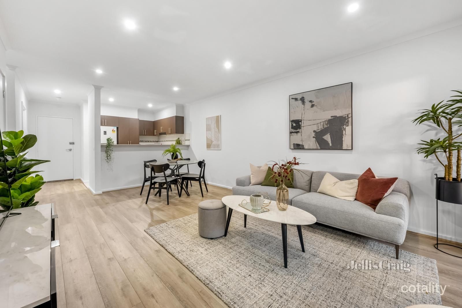 24/3 Wardens Walk, Coburg, VIC 3058